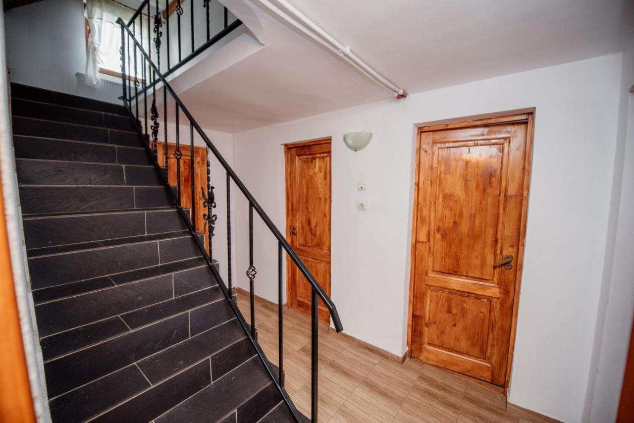 Casa Cristalul Muntilor Hotell Poiana Mărului Eksteriør bilde