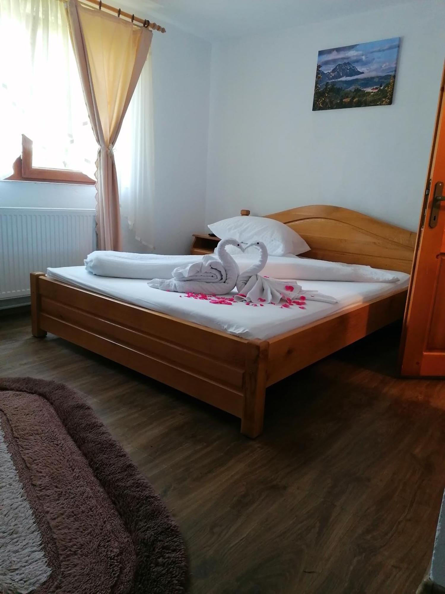 Casa Cristalul Muntilor Hotell Poiana Mărului Rom bilde